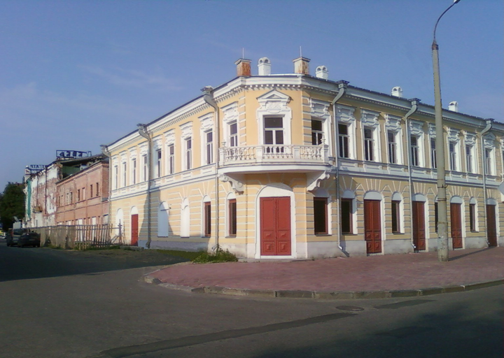 Городская купеческая усадьба Е.К. Плотниковой)
